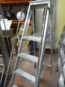 4ft Industrial Aluminium Steps with Handrail