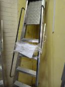 6ft Industrial Aluminium Steps with Handrail