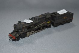 Hornby 00 Gauge Railway Engine Model 48073