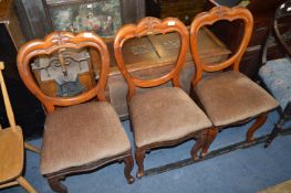 Set of Three Victorian Mahogany Balloonback Dining Chairs on Cabriole Legs
