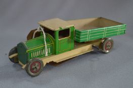 Wells Clockwork Tin Plate Tipper