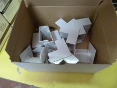 Ten YT6 Plastic Corners