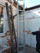 Extending 22 Tread Aluminum Ladder