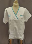 *Thirty HA2359 White Tunic Tops Size:16 Short