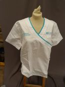 *Nineteen HA2683 White Tunics Size:16 Short