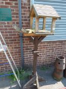 Wood Garden Bird Feeder