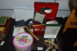 Tray Lot of Costume Jewellery; Brooches, Buttons,
