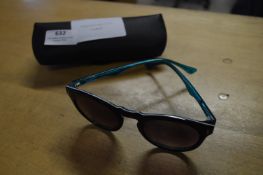 *Vespa Teen Clam Sunglasses