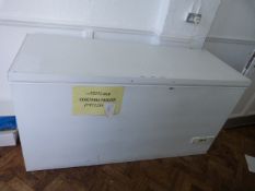 *Scandinova Chest Freezer