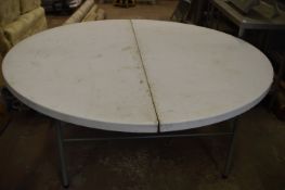Large Folding Banqueting Table 183cm diameter