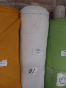 5ft by 10m Roll of Crepe Cloth (White)