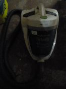 Morphy Richards Performe Air Vac