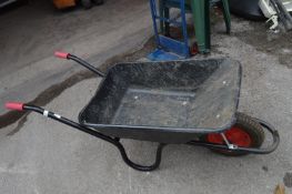 Chillington Metal Wheelbarrow