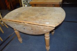 Pine Drop Leaf Oval Topped Dining Table