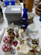 Wedgwood and Other Collectors Plates, Pottery Oil