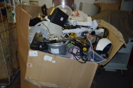 *Pallet Containing Vacuum Cleaners, Kettles, Mixer