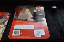 *SANDISK 256GB USB 3.0