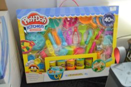 *PLAY-DOH KITCHEN CREATIONS