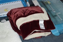 *SUPER PLUSH SHERPA THROW