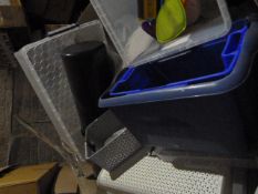 *Pallet of Faulty Electrical and Household Returns