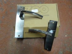 *Pair of Chrome Amalfi Lever Latch Door Handles
