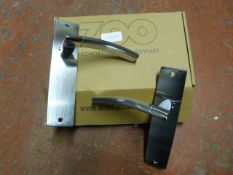 *Pair of Chrome Amalfi Lever Latch Door Handles