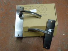 *Pair of Chrome Amalfi Lever Latch Door Handles