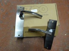 *Pair of Chrome Amalfi Lever Latch Door Handles