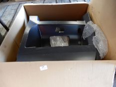 *Mercedes Actress Side Step Well