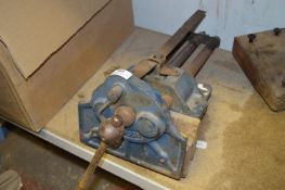 Record No. 52 1/2 Bench Vice