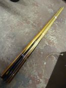 *Bundle of 11 Snooker & Pool Ques