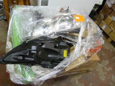 *Small Pallet of Assorted Lamps & Mirrors