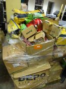 *Pallet of Depo, Magnet Morelli, Valeo Lamps