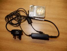 *Fuji Fine Pics Digital Camera