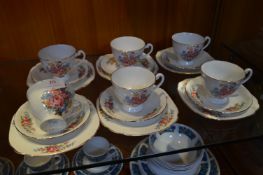 Windsor Bone China Floral Patterned Tea Ware 18 Pi