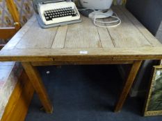 Oak Draw Leaf Dining Table