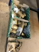 *2 Large Pressure Valves