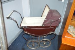 Leeway Coach Built Doll's Pram
