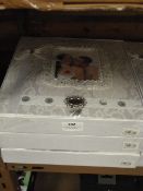 *3 Decorative Wedding Photo Albums