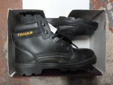 Pair of Trojan Work Boots Size:11
