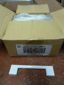*Box of 25 96mm White Slim D-Handles