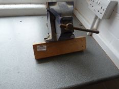 *Record 1 Ton Engineers Vice