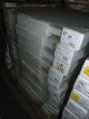 *Pallet Containing 10 900 by 800 White Shower Tray