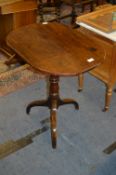 Victorian Mahogany Tip Table on Single Pedestal