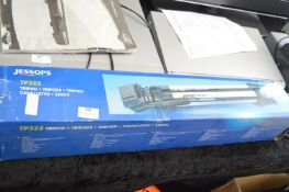 Jessops TP323 Camera Tripod