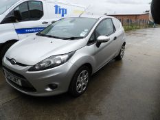 *Ford Fiesta Van Reg:SP61 UWT Mileage:72879 MOT: August 2019