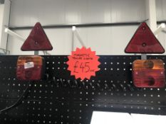 *Pair of Magnetic Trailer Lights