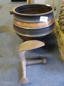 Cauldron with Cobblers Last