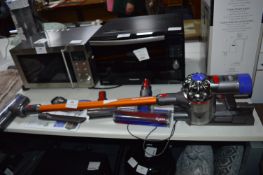 *Dyson V8 Absolute Vacuum