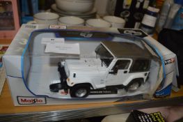 *Maisto 1:18 SE Model Car